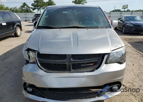 2016 Dodge Grand Caravan Sxt z USA, uszkodzony, nr VIN 2C4RDGCG5GR351371